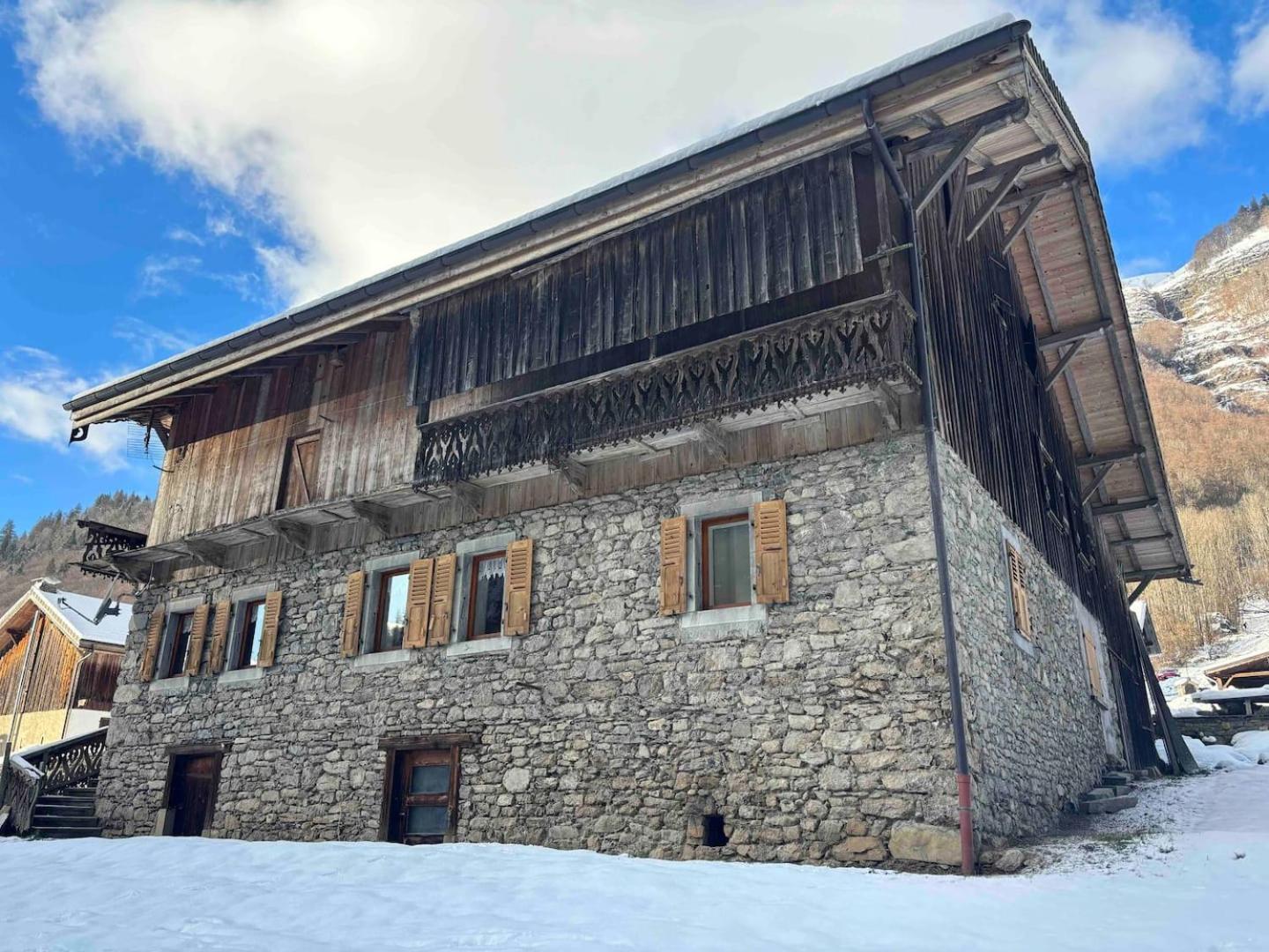 Villa La Ferme A Roger Montriond Exterior foto